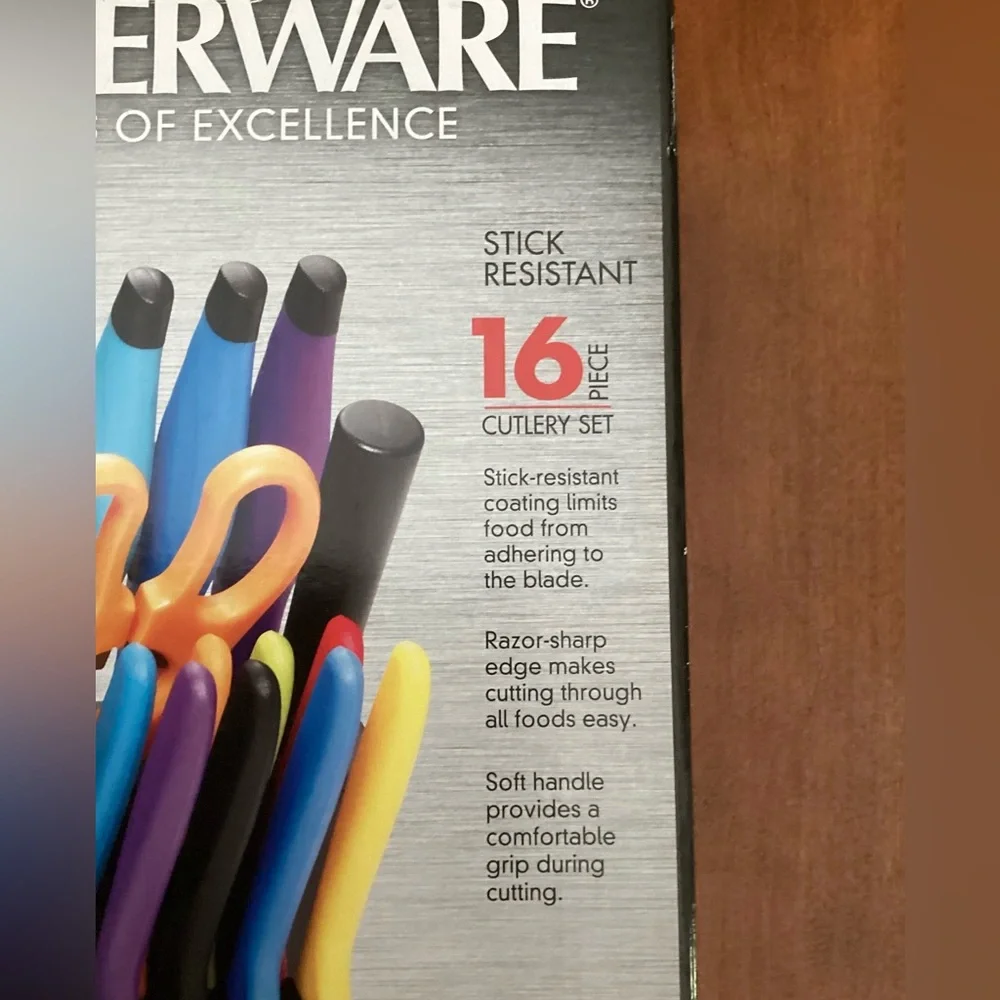 NEW Farberware 16 pc Multicolor Knife Set with Black Block NIB NWT